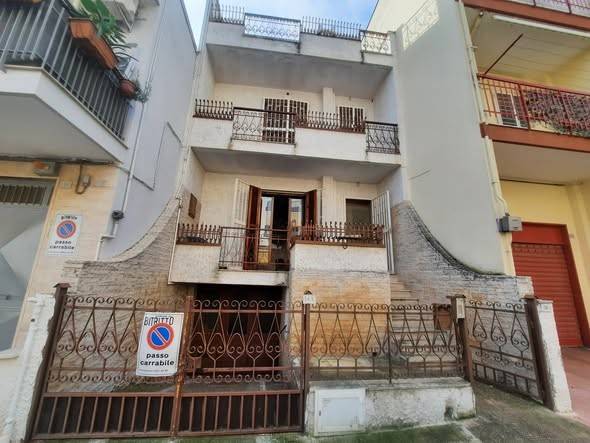 Villa a Bitritto in Via Giacomo Matteotti, 16 - Foto 2