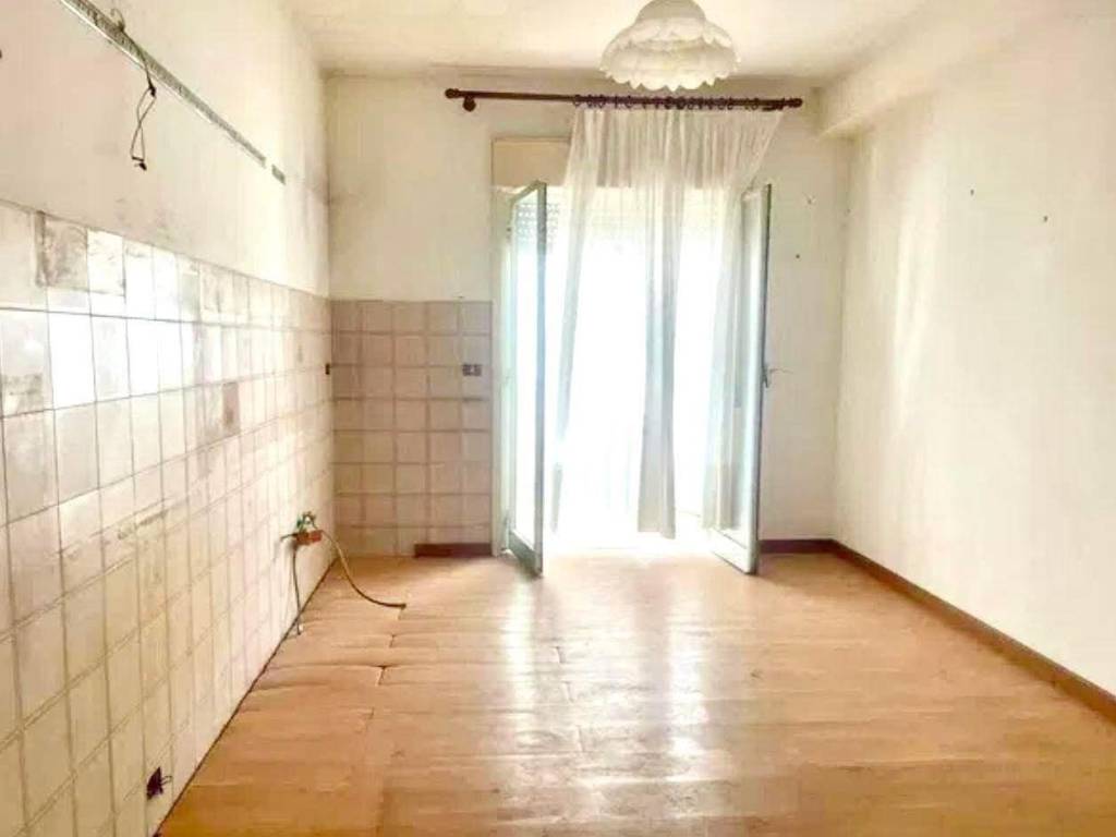 Appartamento a Riposto in Via Mario Carbonaro - Foto 5