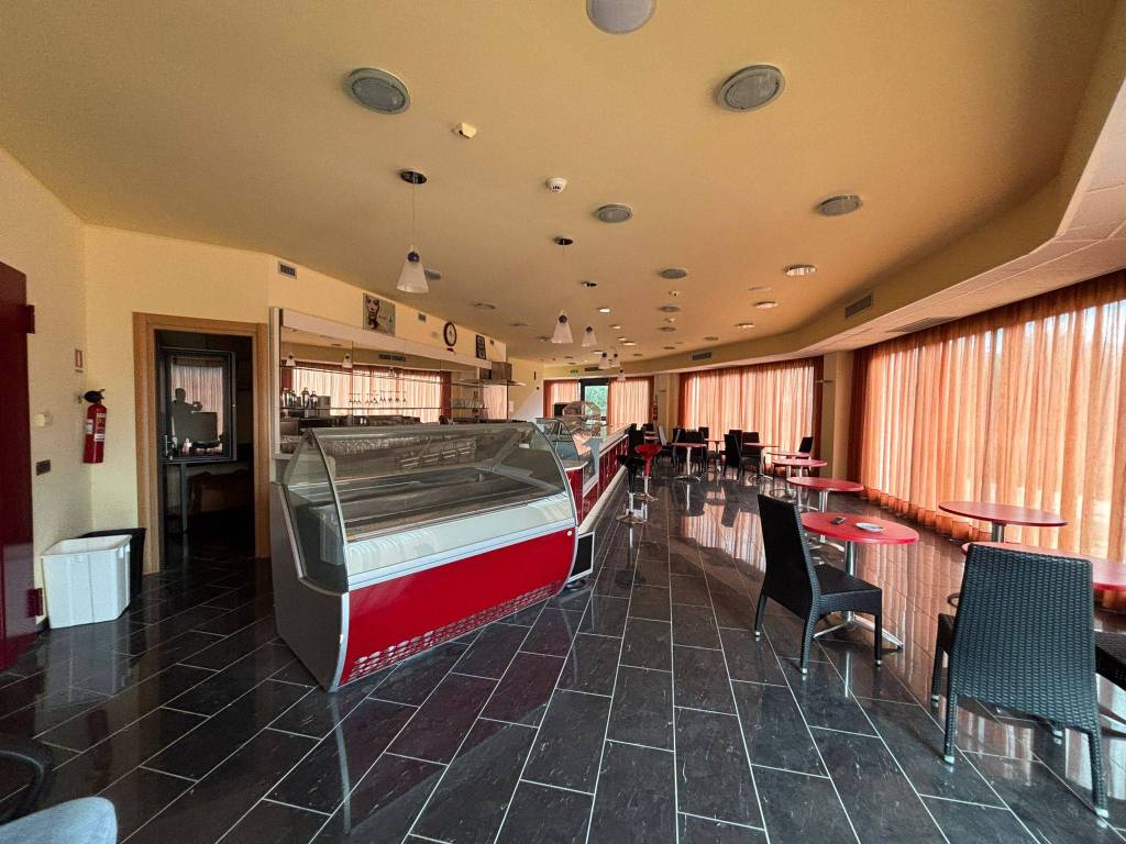 Palazzo / stabile a San floro in Viale della Legalità - Foto 3