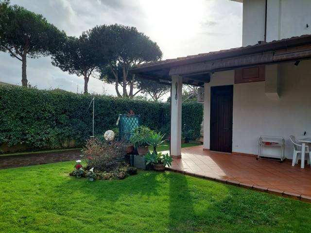 Villa a Sabaudia in Via degli Anemoni - Foto 4
