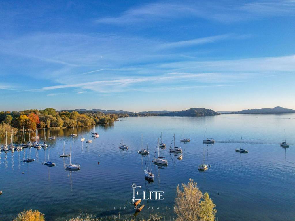 Villa a Monvalle in Via Roma, 12 - Foto 5