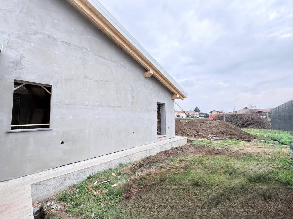 Villa a Oleggio - Foto 2