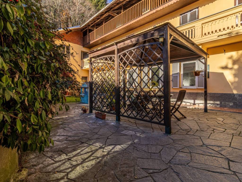 Casa indipendente a Borgosesia in Via Piemonte, 32 - Foto 4