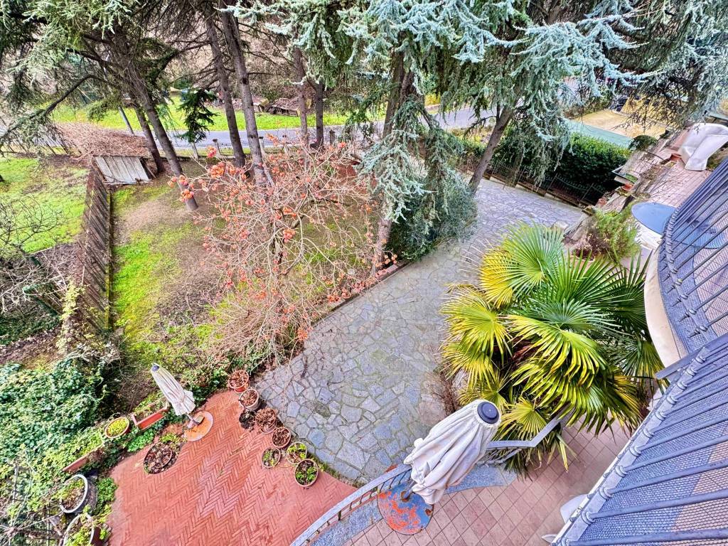 Villa a Castellinaldo d'alba in Via Dante Alighieri - Foto 5