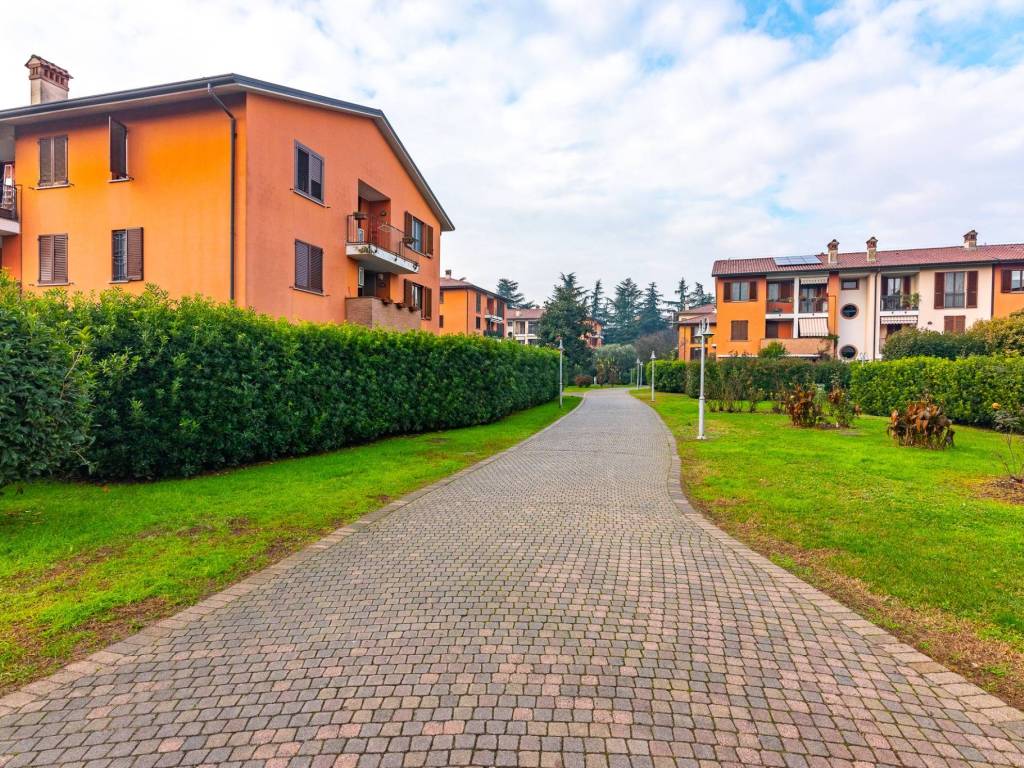 Appartamento a Cernusco sul naviglio in Via Roggia Arzona, 1 - Foto 3