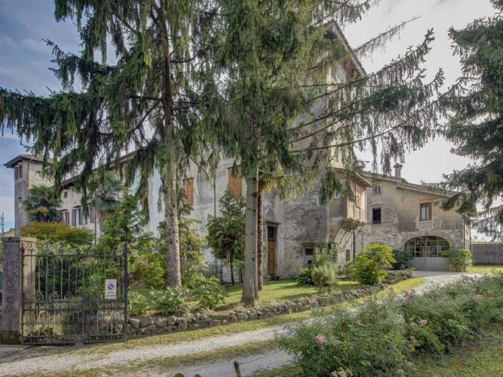 Casa indipendente a Aiello del friuli in Via Camillo Benso di Cavour, 52 - Foto 5