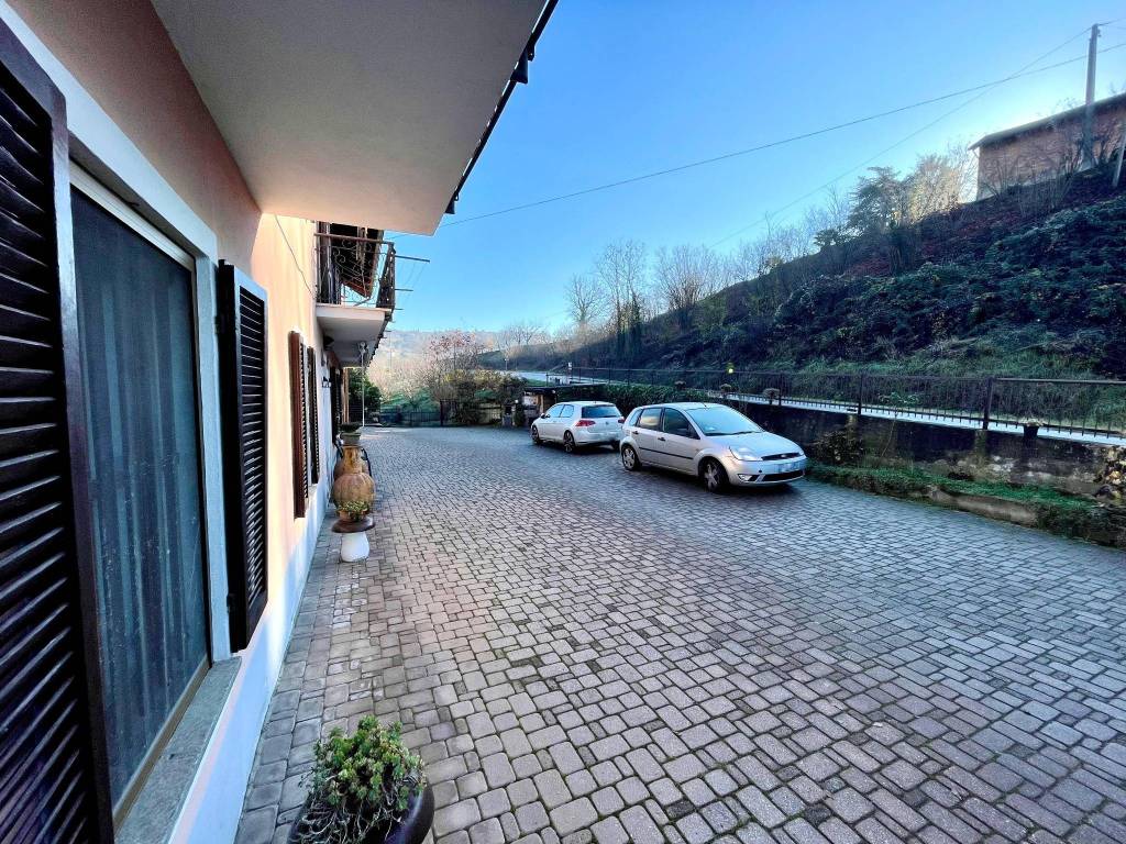 Casa indipendente a Alba in Via Farinetti, 16 - Foto 5