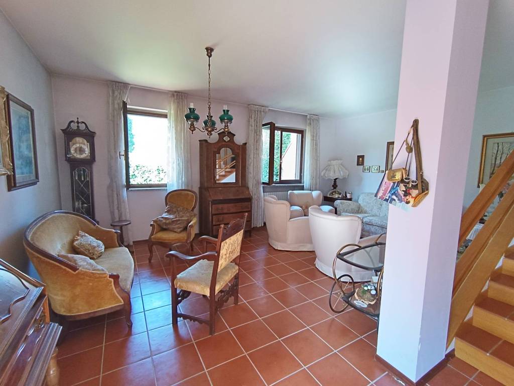 Villa a Gozzano - Foto 5