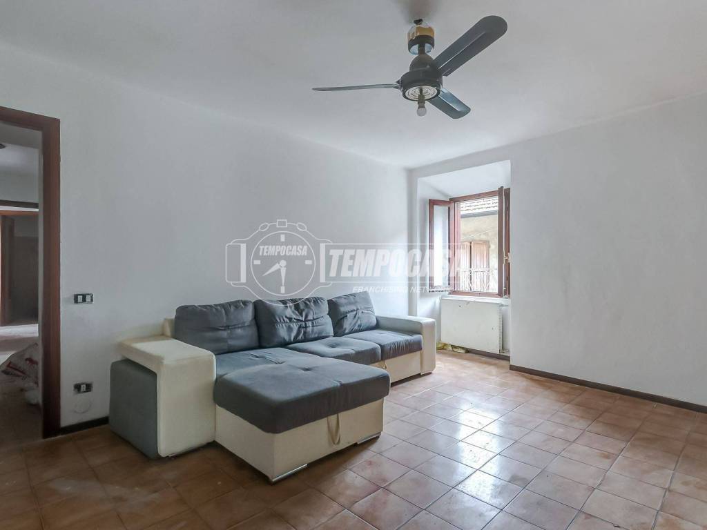 Appartamento a Golasecca in Via G. Matteotti - Foto 2