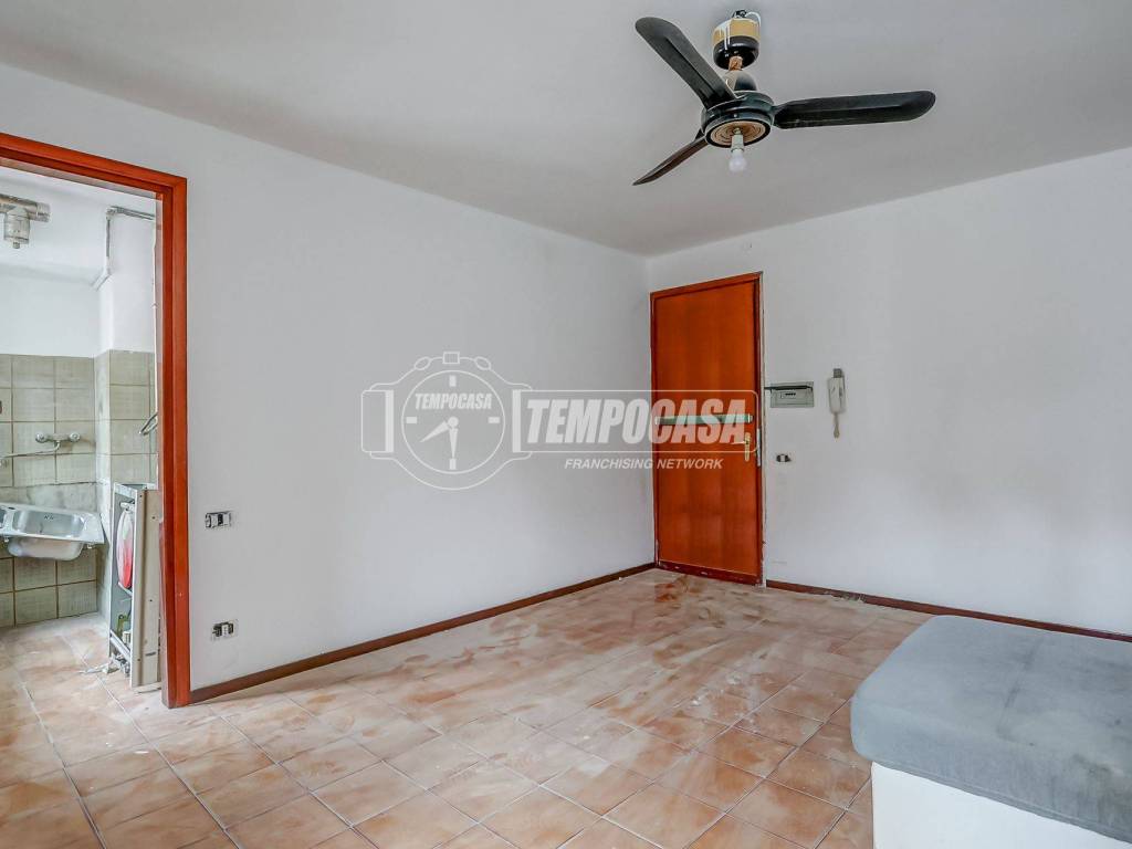 Appartamento a Golasecca in Via G. Matteotti - Foto 4