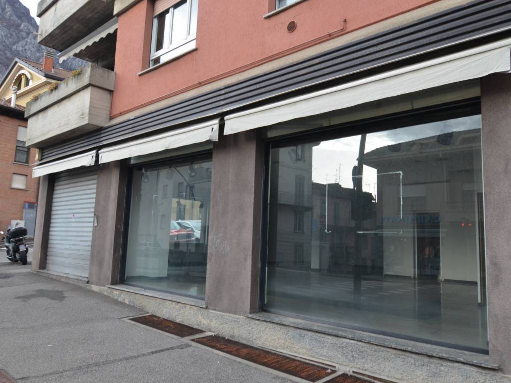 Immobile a Lecco in Viale Adamello, 42 - Foto 3