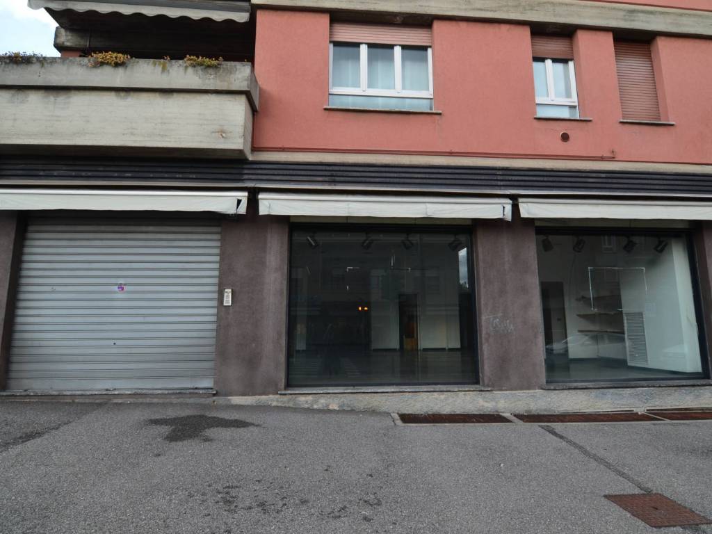 Immobile a Lecco in Viale Adamello, 42 - Foto 5