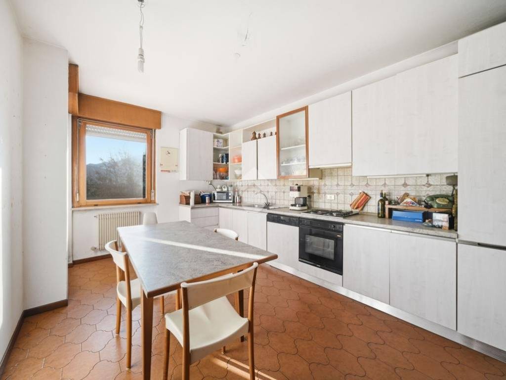 Appartamento a Riva del garda in VIALE DEGLI OLEANDRI, 26 - Foto 5