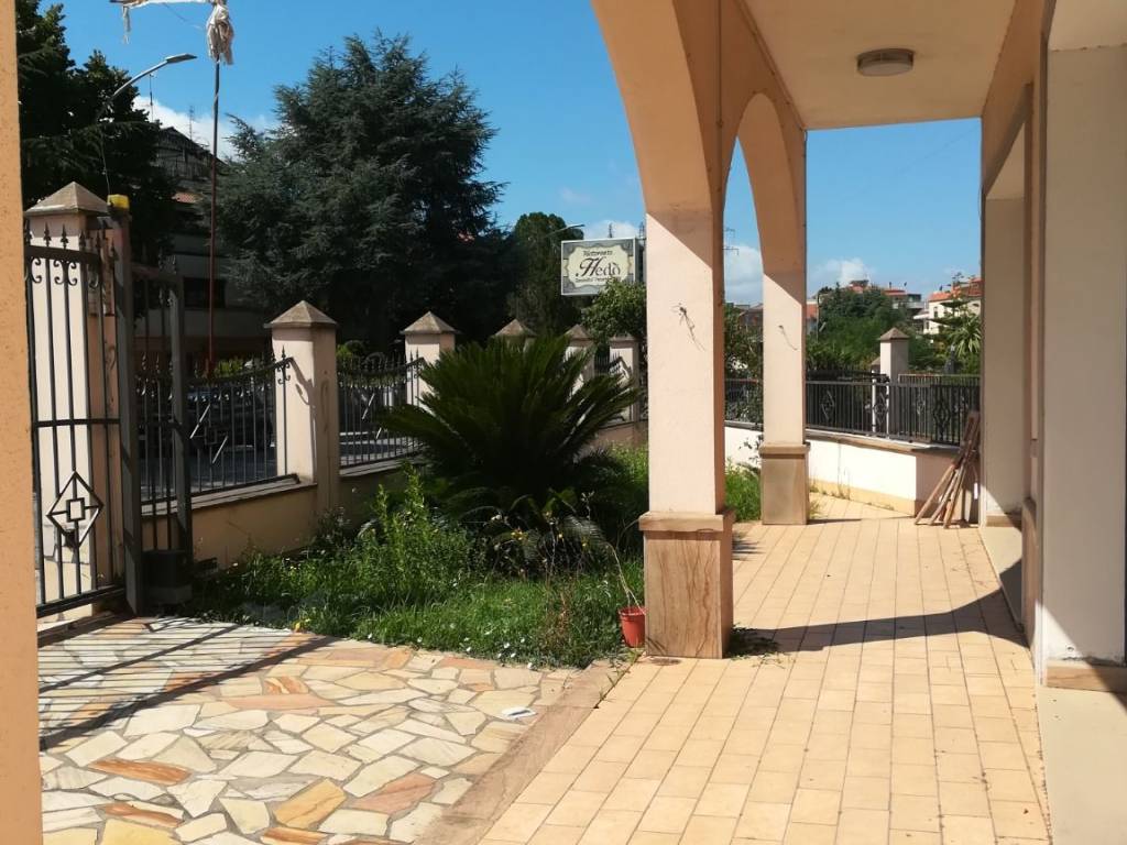 Immobile a Vibo valentia in Viale della Pace - Foto 2