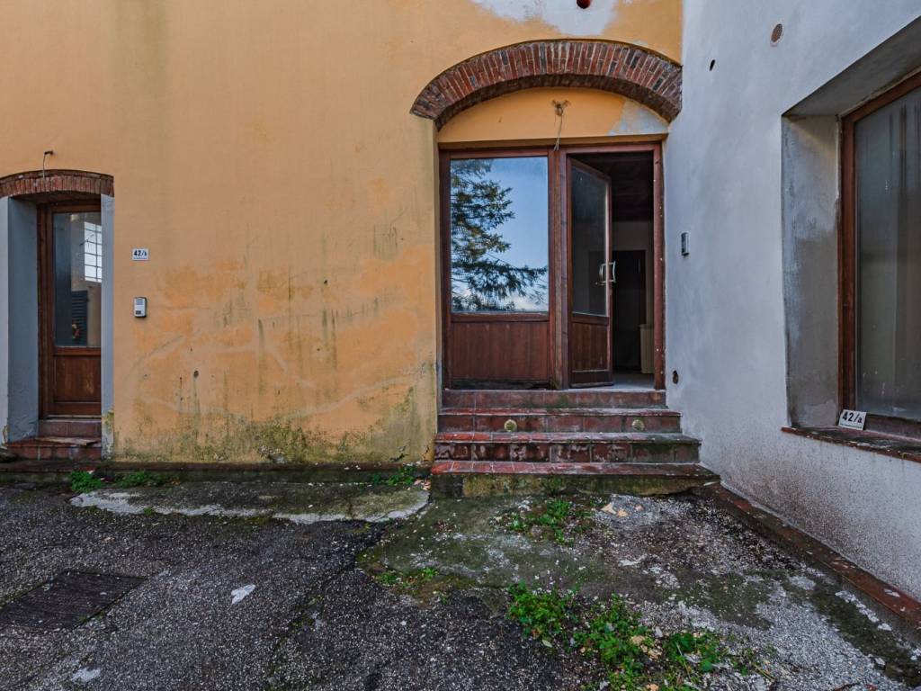 Appartamento a Lamporecchio in Via Sambarontana - Foto 4