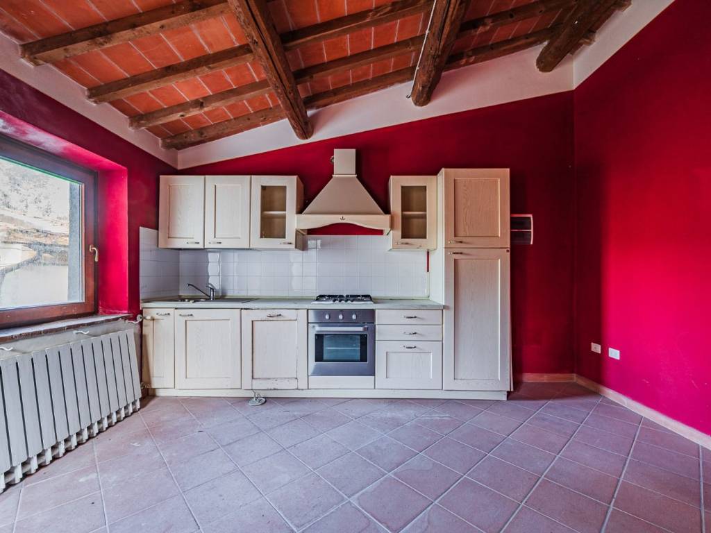 Appartamento a Lamporecchio in Via Sambarontana - Foto 5