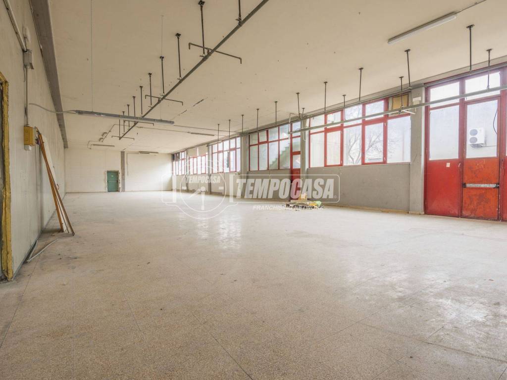 Immobile a Corridonia in Via dell'industria - Foto 2