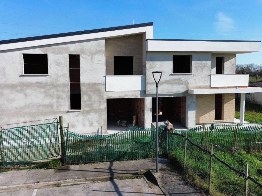 Villa a Brugine in Via Gioacchino Rossini - Foto 2