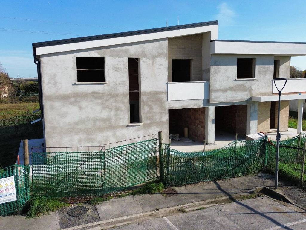 Villa a Brugine in Via Gioacchino Rossini - Foto 4
