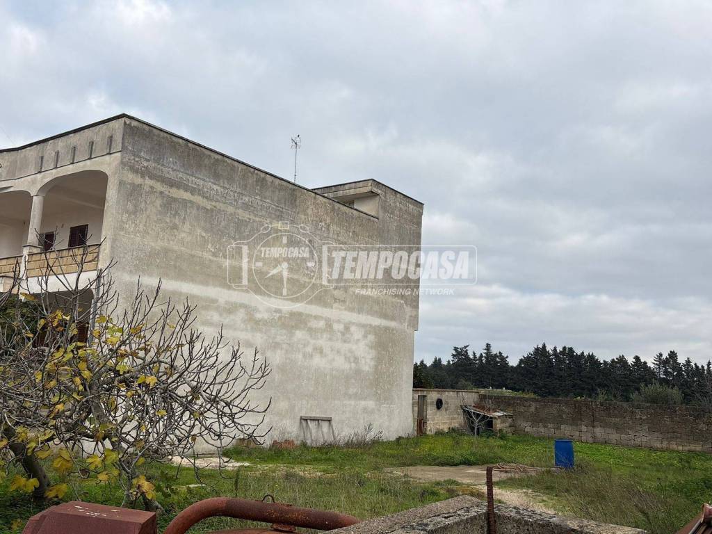 Terreno a Corigliano d'otranto in Via Don Luigi Sturzo 1 - Foto 5