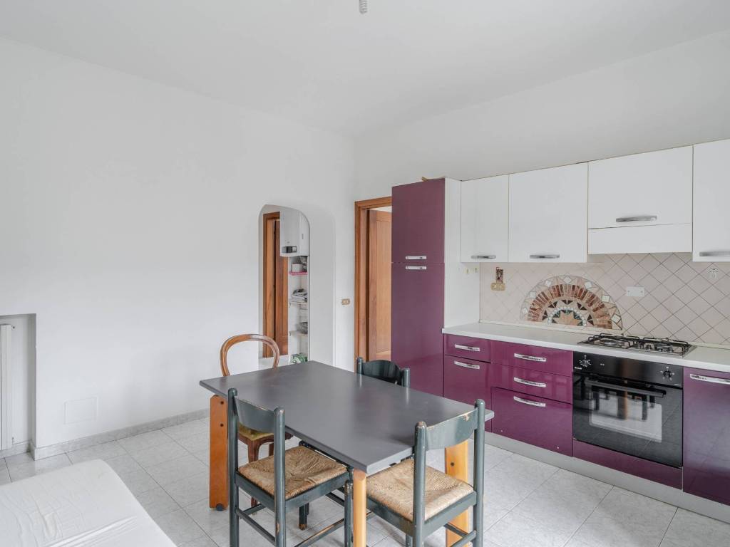 Appartamento a Verona in Via Valpantena, 108 - Foto 2
