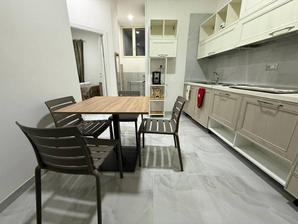 Appartamento a Caserta in Via Claudio, 45 - Foto 2