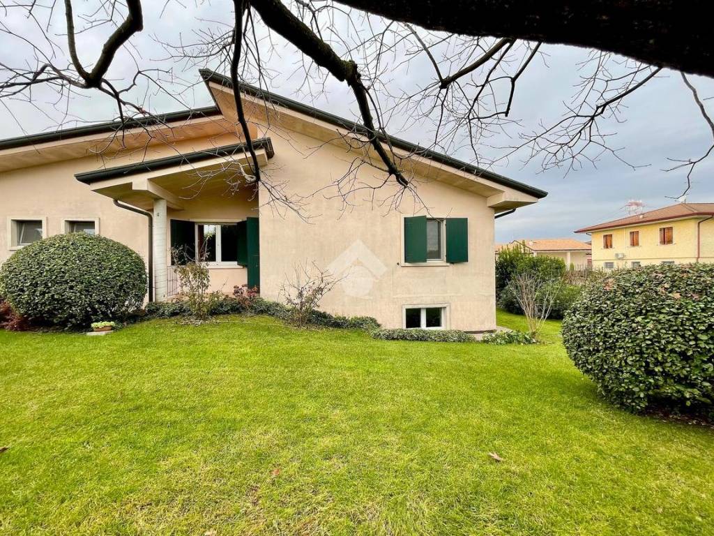 Villa a Zevio in Via Ponzilovo, 23 - Foto 4