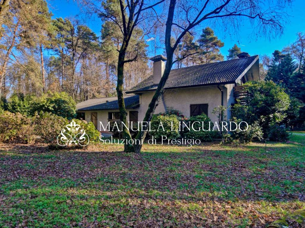 Villa a Castelletto sopra ticino in via Varallo Pombia - Foto 2