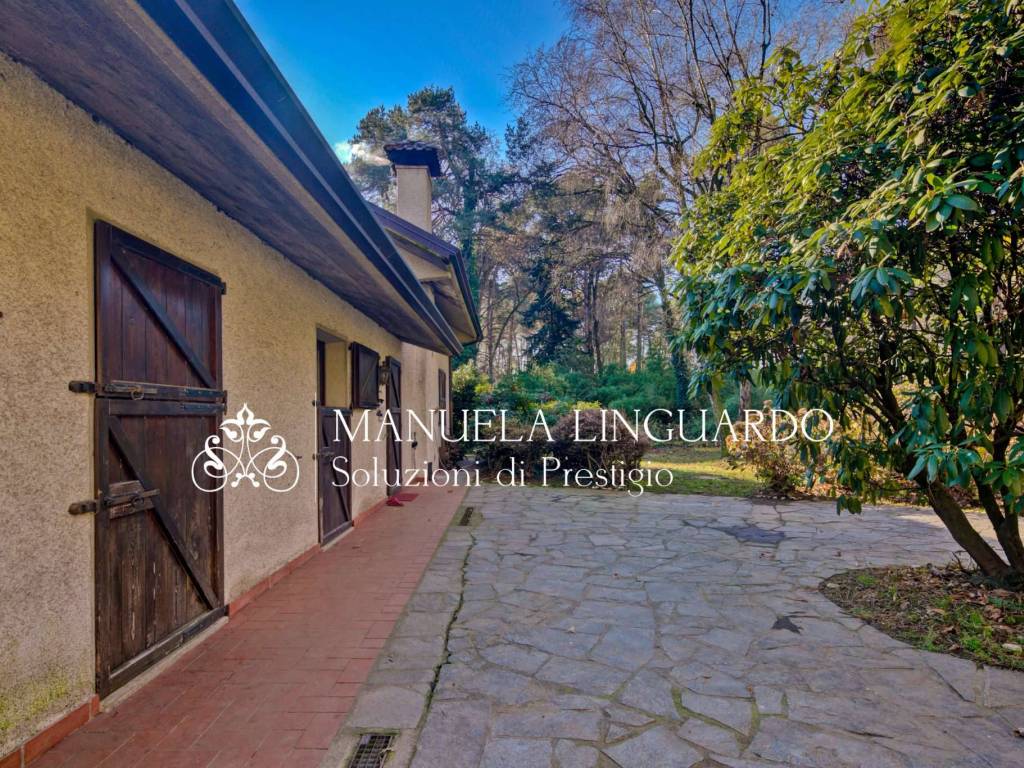 Villa a Castelletto sopra ticino in via Varallo Pombia - Foto 5