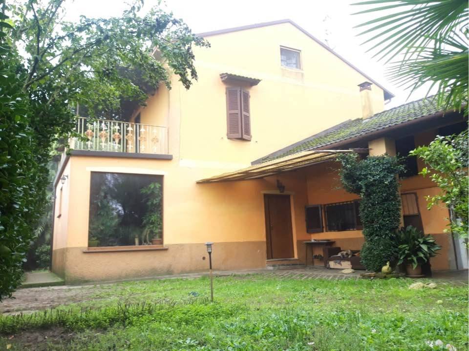 Villa a Cremona in Via Bergamo, 354 - Foto 3