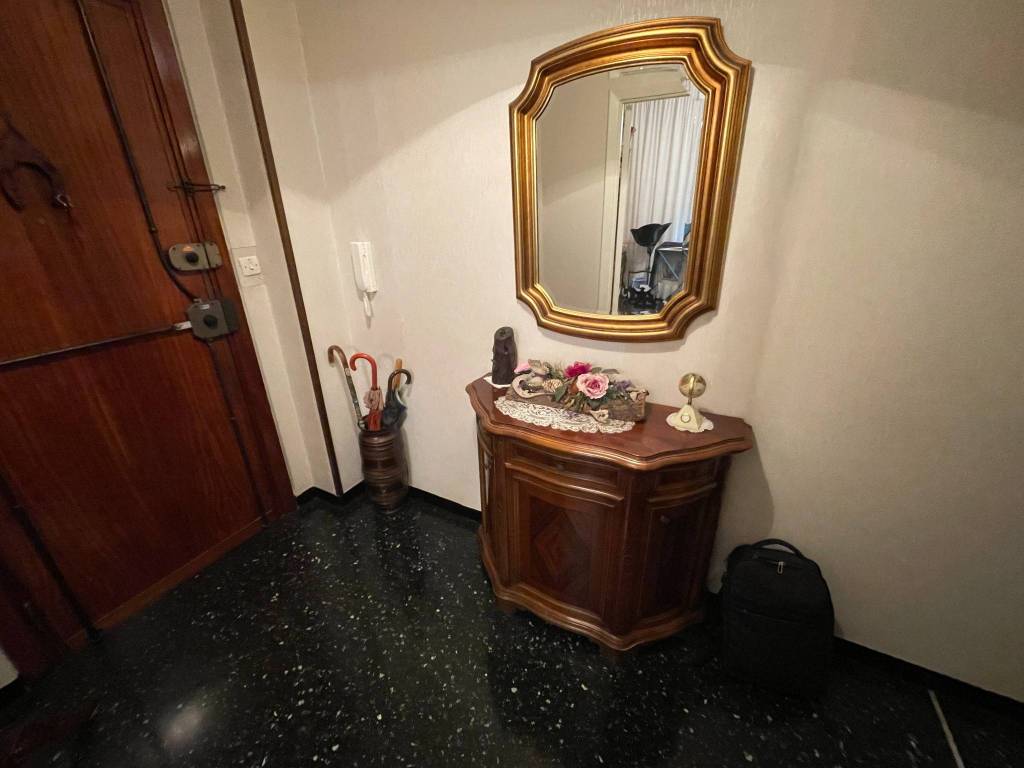 Appartamento a Genova in Via Struppa, 108 - Foto 2