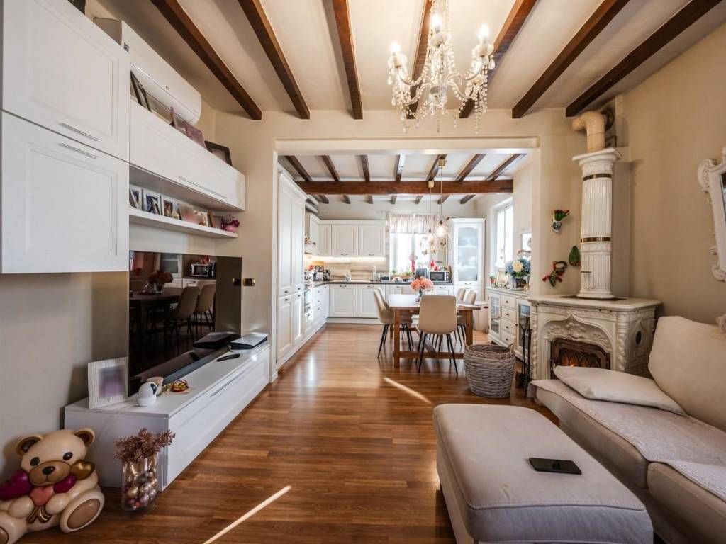 Appartamento a Reggio emilia in Via Luca da Reggio, 8 - Foto 5