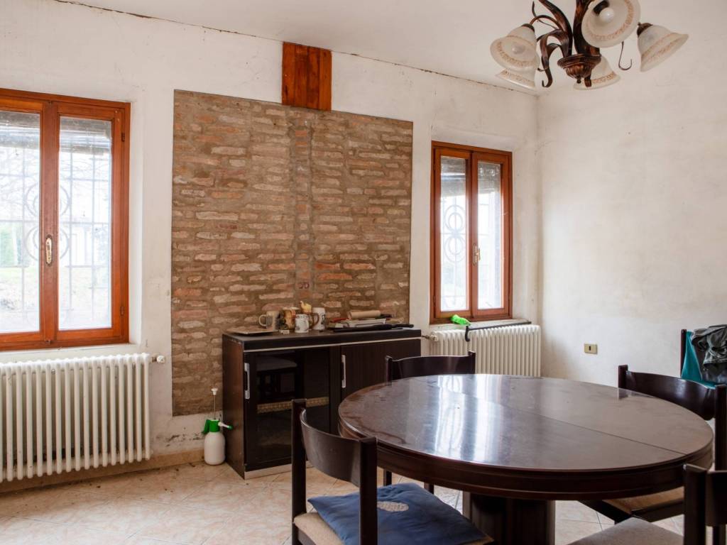 Casa indipendente a Bondeno in Via Virgiliana, 285 - Foto 2