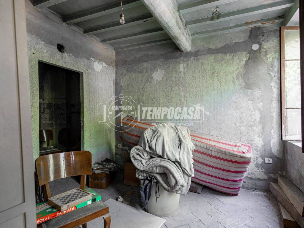 Appartamento a Vezzano sul crostolo in Via Roma Sud, Vezzano Sul Crostolo - Foto 2