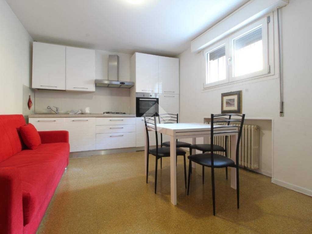 Appartamento a Reggio emilia in Via S. Filippo, 18 - Foto 5