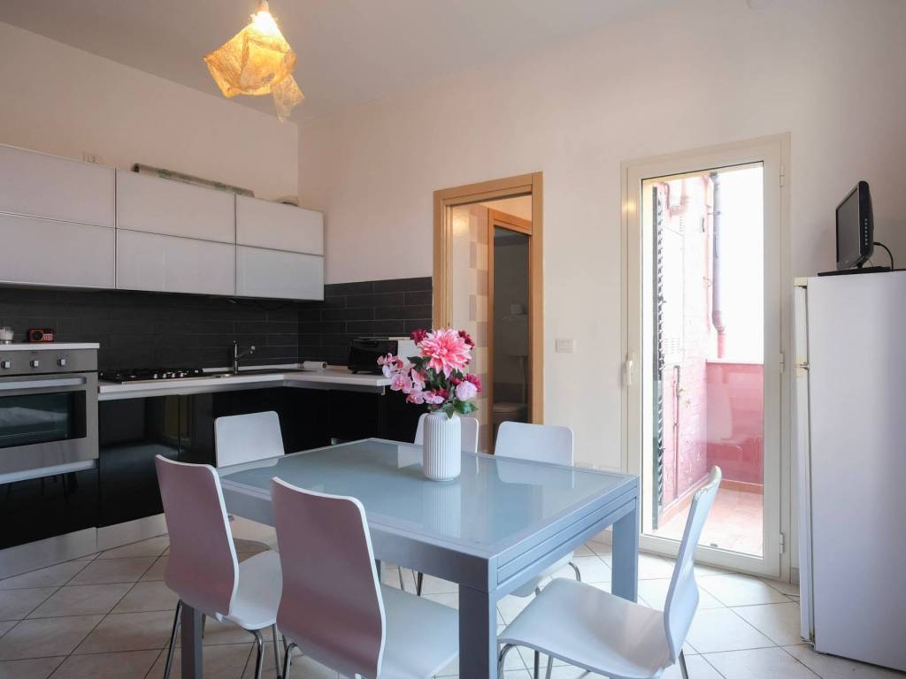 Appartamento a Gabicce mare in Via Edmondo De Amicis, 3 - Foto 2