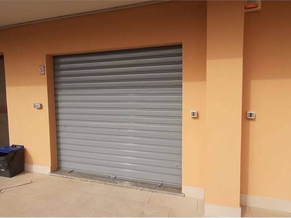 Box / garage a Catanzaro in Via nino gemelli - Foto 2