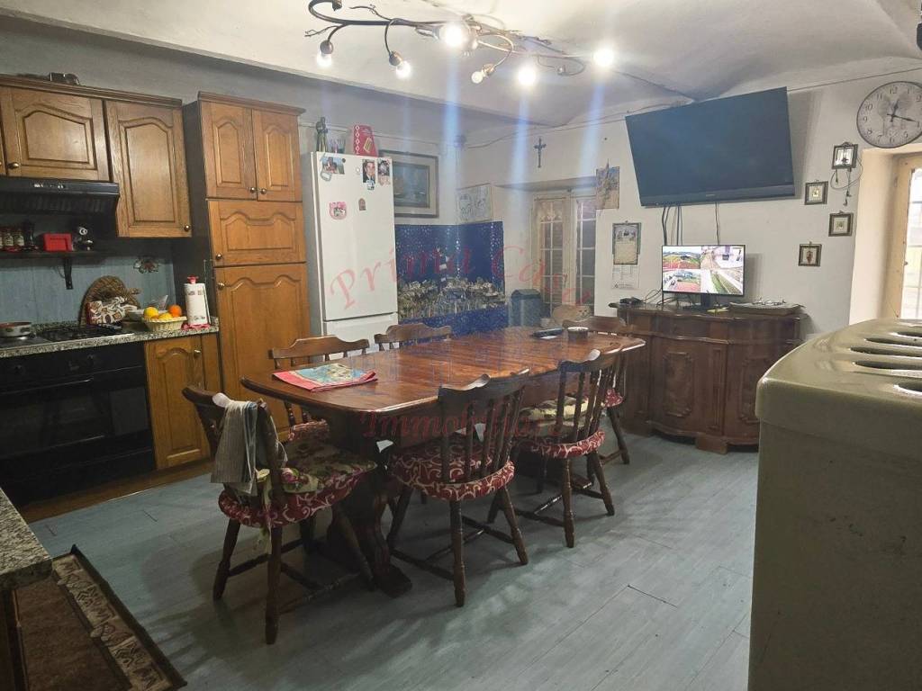 Rustico / casale a Isola d'asti in Via Chiappa - Foto 3