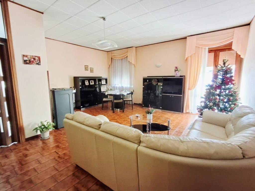 Appartamento a Paese in Via Giuseppe Donati - Foto 4