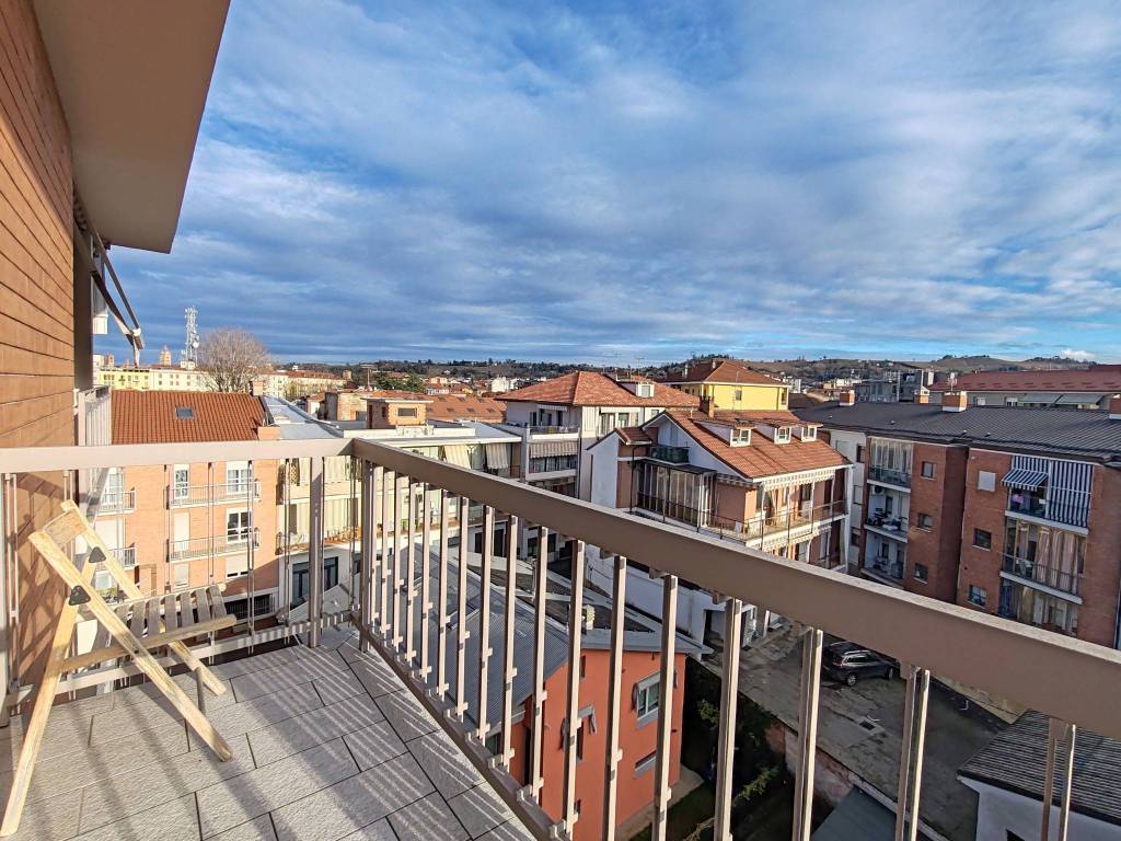 Appartamento a Alba in Via Gioacchino Rossini, 13 - Foto 2