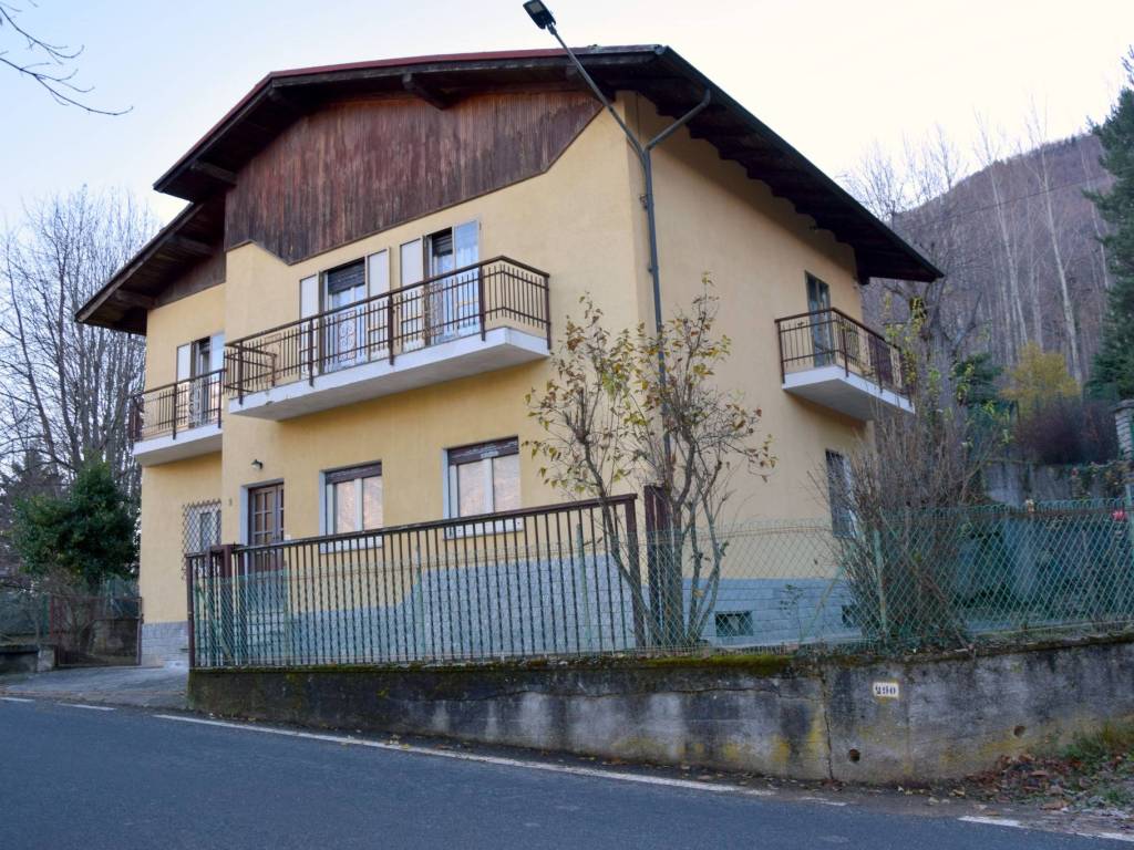 Villa a Meana di susa in Via Gravere - Foto 2