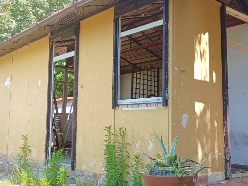 Villa a Vezzi portio in Via San Giorgio ,snc - Foto 5