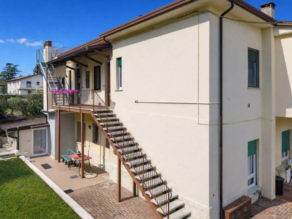 Villa a Grezzana in Viale Rimembranza, 2 - Foto 3