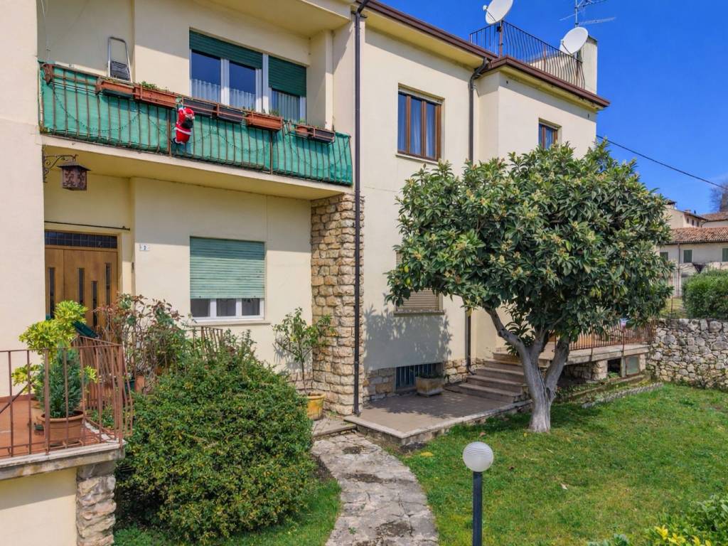 Villa a Grezzana in Viale Rimembranza, 2 - Foto 4