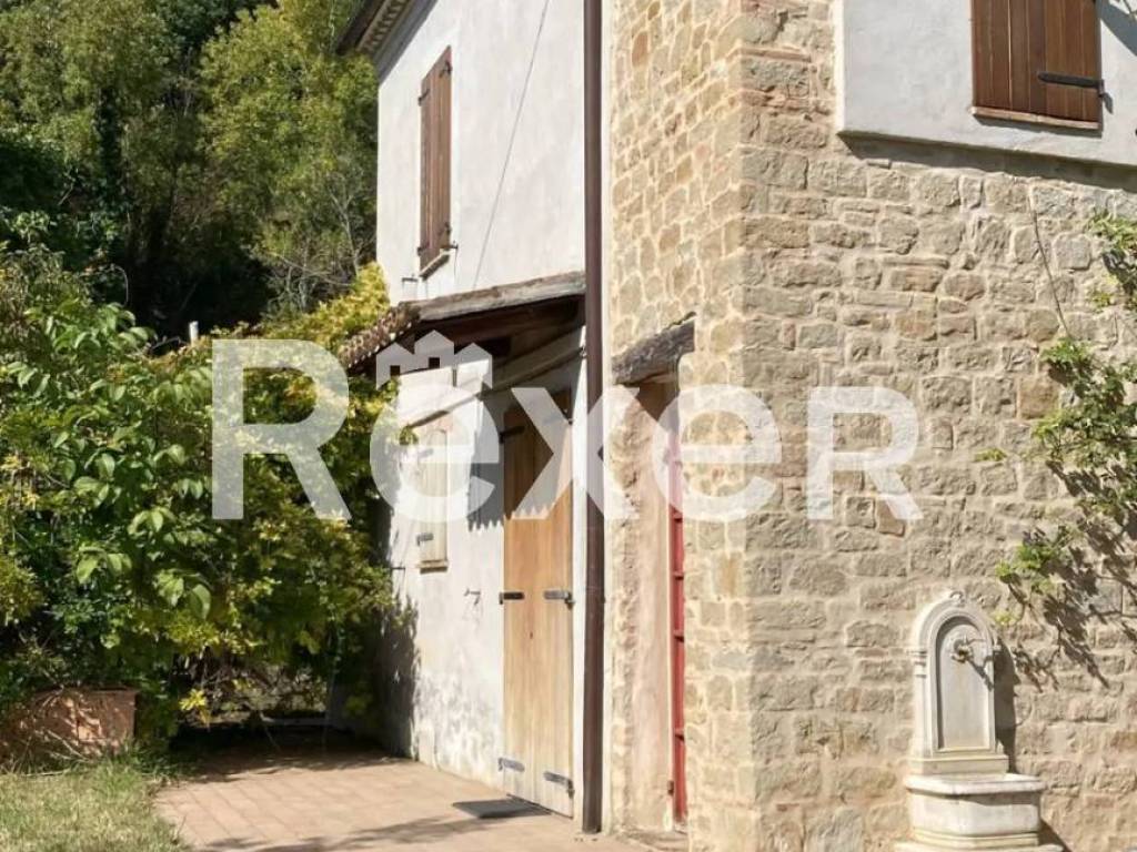 Rustico / casale a Monte roberto in Via San Settimio - Foto 2