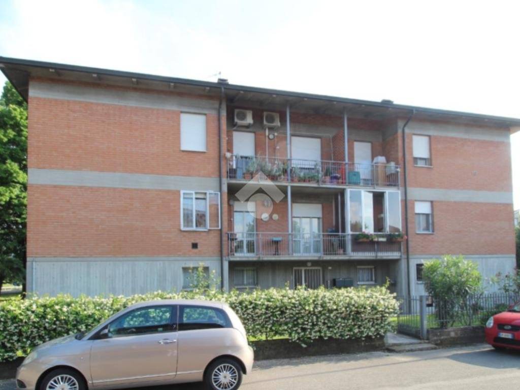 Appartamento a Cadelbosco di sopra in Via Delmino Spaggiari, 2 - Foto 2