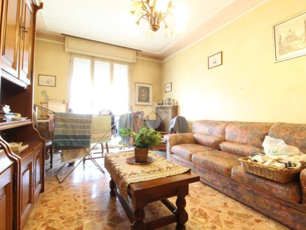 Appartamento a Cadelbosco di sopra in Via Delmino Spaggiari, 2 - Foto 4