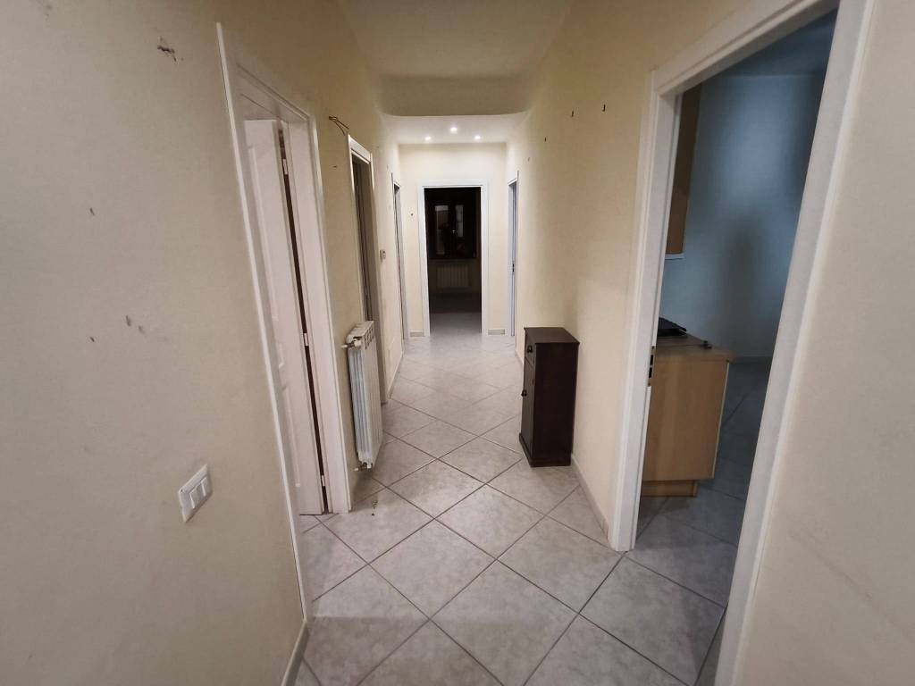 Appartamento a Catanzaro in Via Francesco Crispi - Foto 4