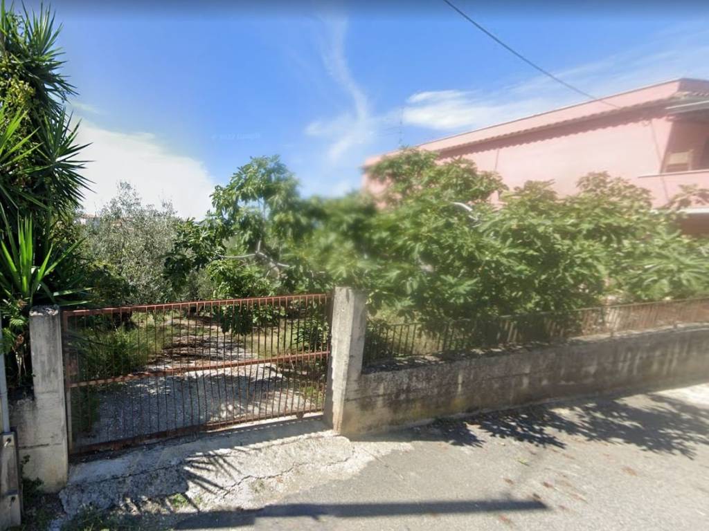 Terreno a Fara in sabina in Via dello Spirito Santo - Foto 2