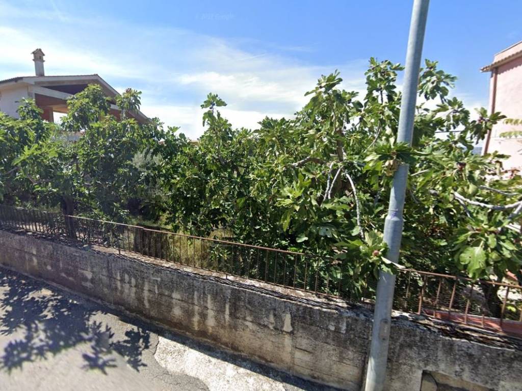 Terreno a Fara in sabina in Via dello Spirito Santo - Foto 3